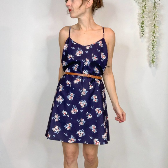LIKELY Kinney slip dress Scattered Garden Floral 90s y2k spaghetti straps navy - Picture 12 of 12